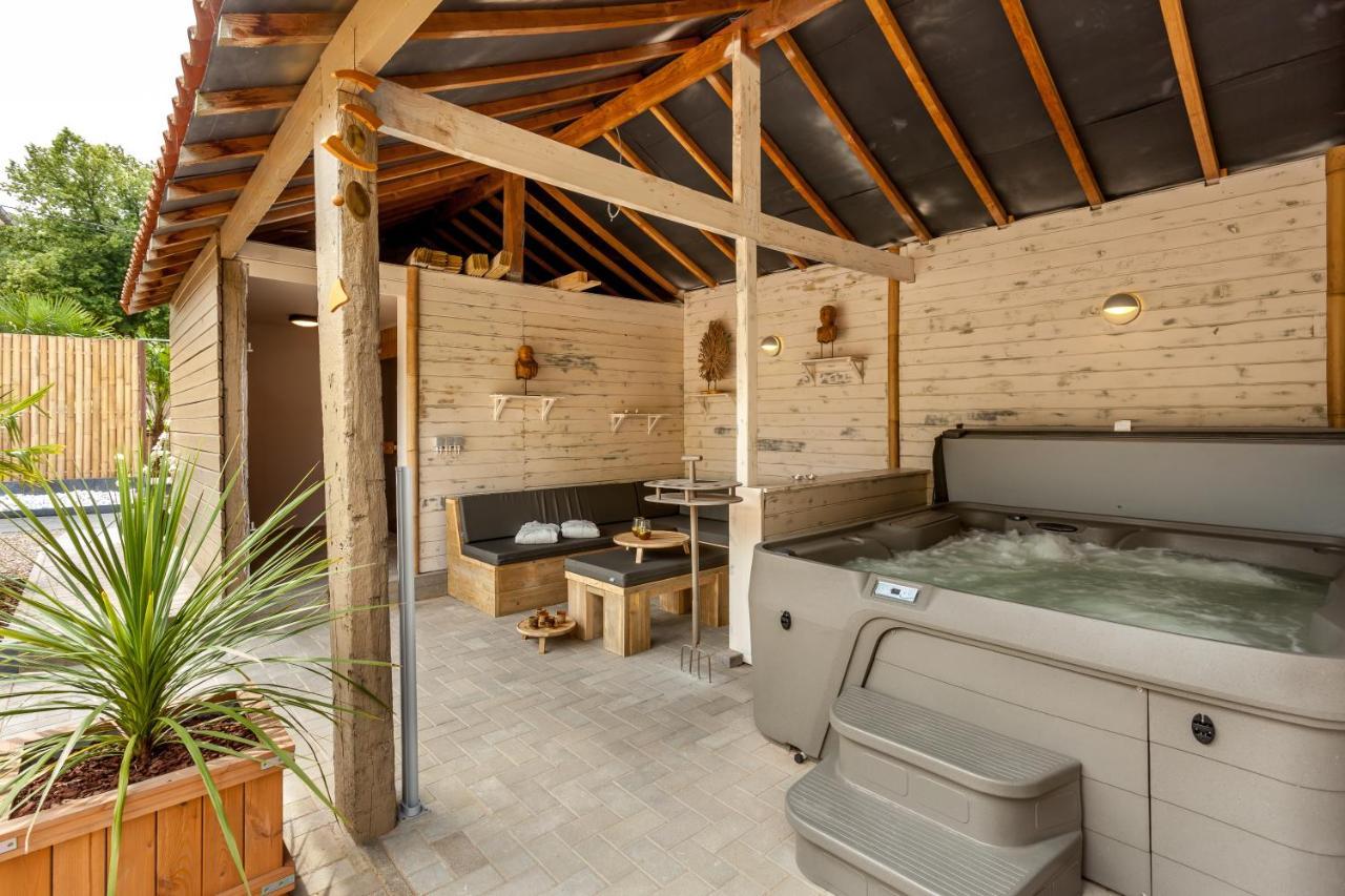 Een prachtige en luxueuze vakantiewoning dat is Hof Leskensdaele Geraardsbergen Buitenkant foto