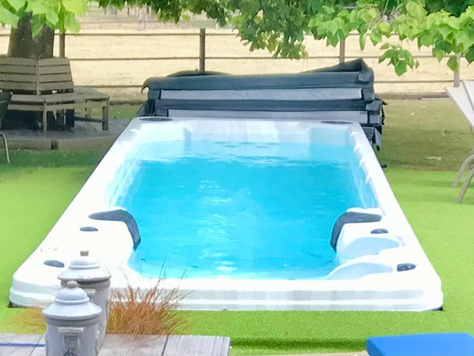 Een prachtige en luxueuze vakantiewoning dat is Hof Leskensdaele Geraardsbergen Buitenkant foto