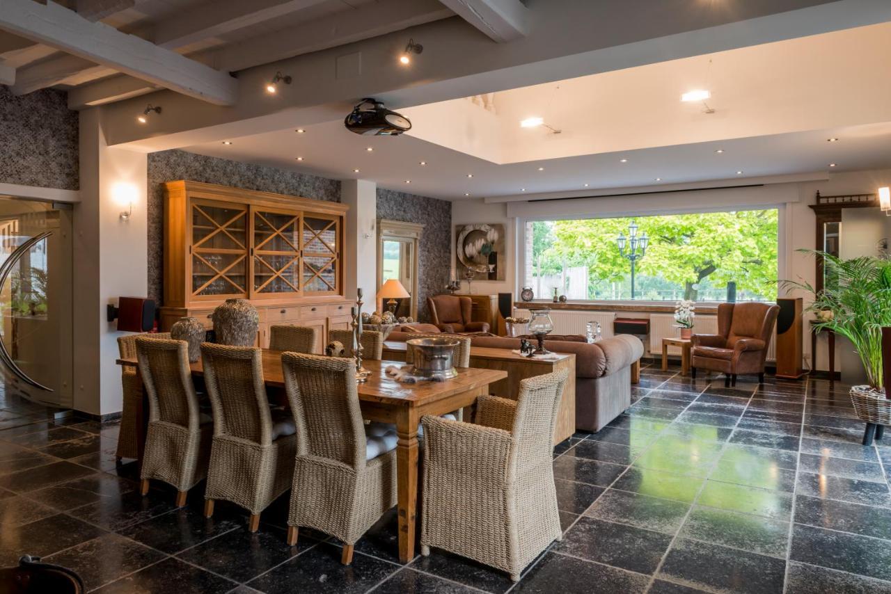 Een prachtige en luxueuze vakantiewoning dat is Hof Leskensdaele Geraardsbergen Buitenkant foto